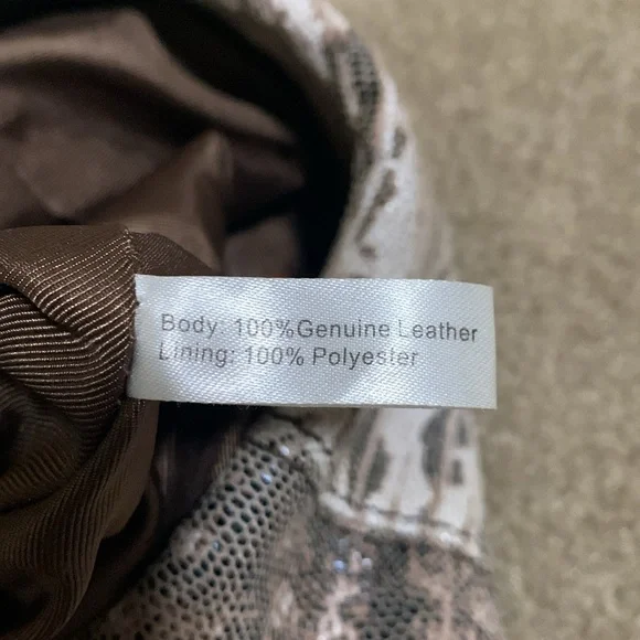 HOBO Gardner Hobo Bag - Picture 13 of 13